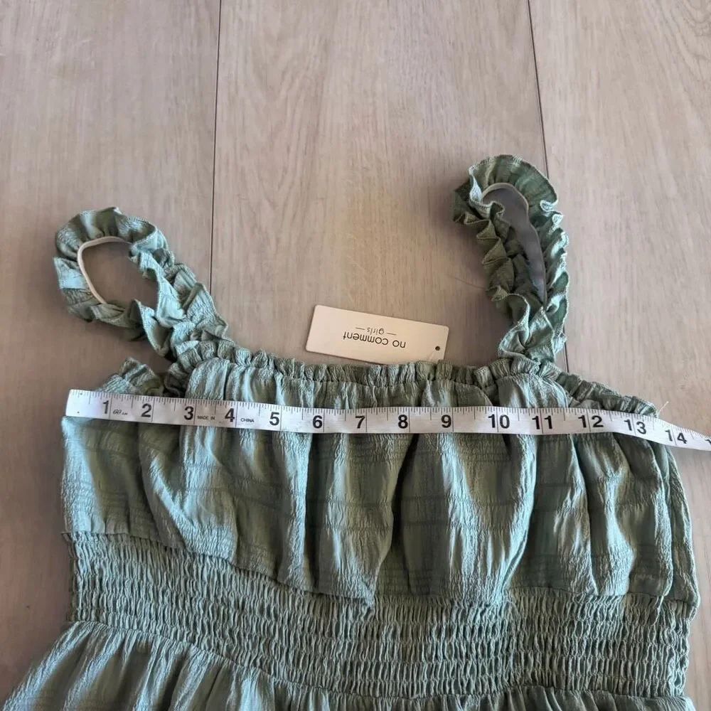 No comment girls light green dress size 14(L)